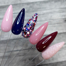 Load image into Gallery viewer, Carousel