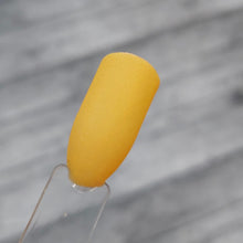 Load image into Gallery viewer, Pistachio Macaroon