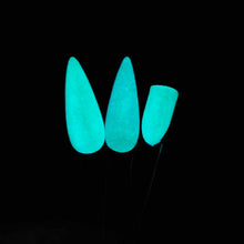 Load image into Gallery viewer, BeetleJuice Glow