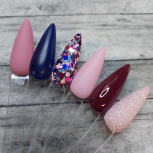 Load image into Gallery viewer, Carousel