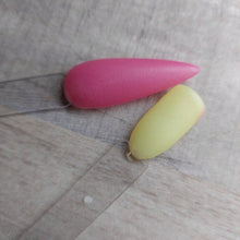 Load image into Gallery viewer, Pink Daisy