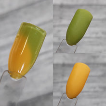 Load image into Gallery viewer, Pistachio Macaroon