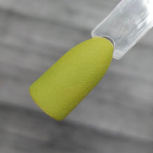 Load image into Gallery viewer, Pistachio Macaroon