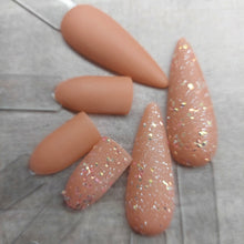 Load image into Gallery viewer, G-llama-rous