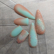 Load image into Gallery viewer, G-llama-rous