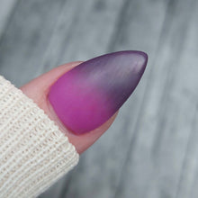 Load image into Gallery viewer, Bed Of Roses
