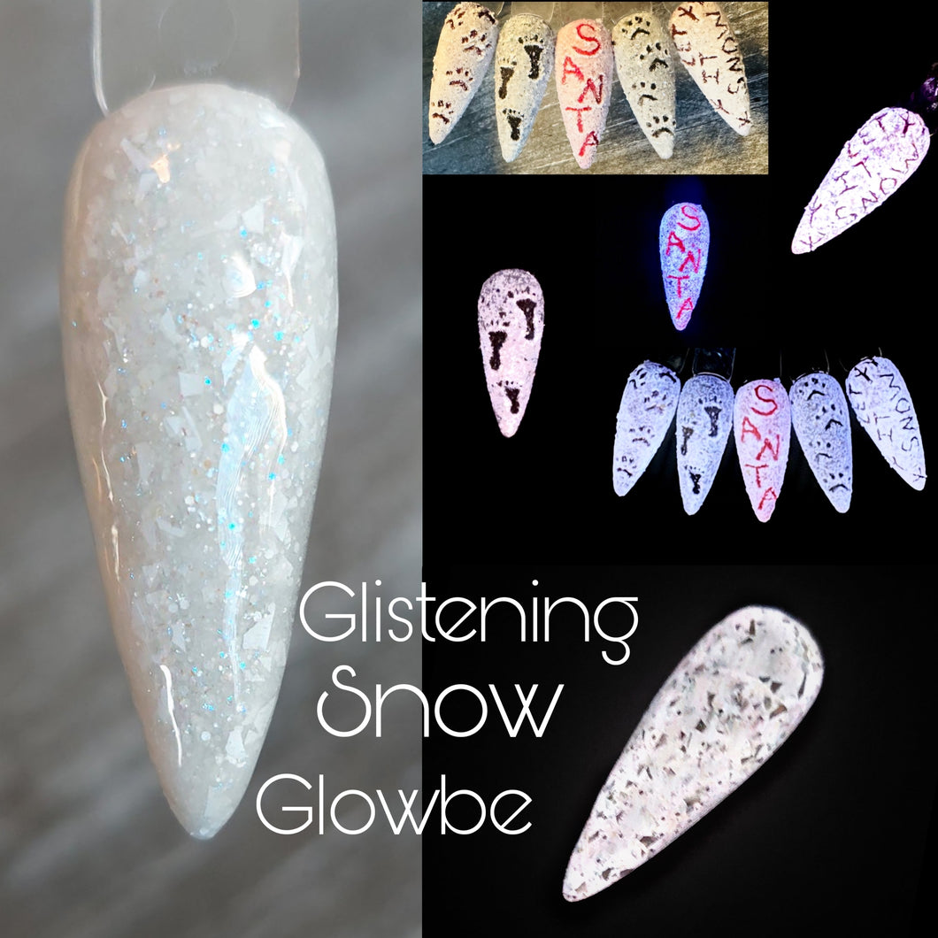 Glistening Snow Glowbe