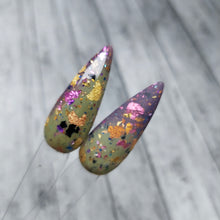 Load image into Gallery viewer, Gilded Nightshade
