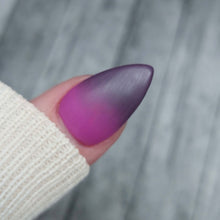 Load image into Gallery viewer, Bed Of Roses
