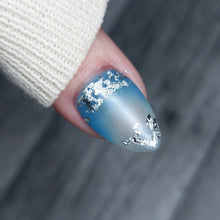 Load image into Gallery viewer, Frozen Heart
